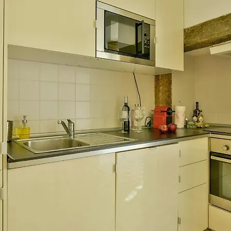 Apartment Plum Guide - Amalia *