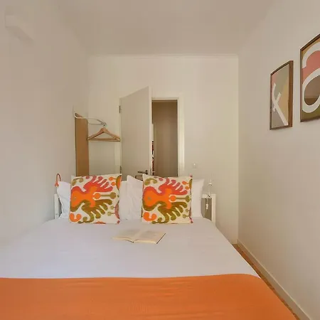 Apartment Plum Guide - Amalia *